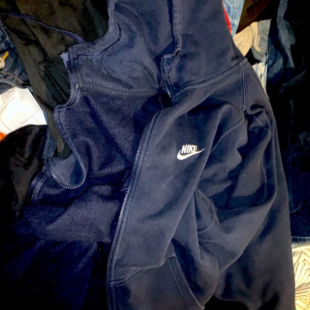 FULL NIKE JOGGING SUIT